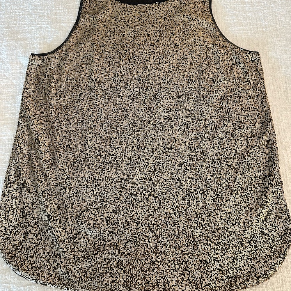 Zeagoo Sleeveless Gray and Tan Tank Top with Textured Design